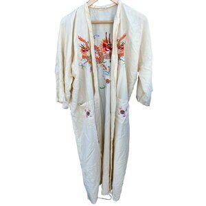 Vintage Women's XL Hand Embroidery Dragon 100% Silk Chinese Kimono Cream Robe